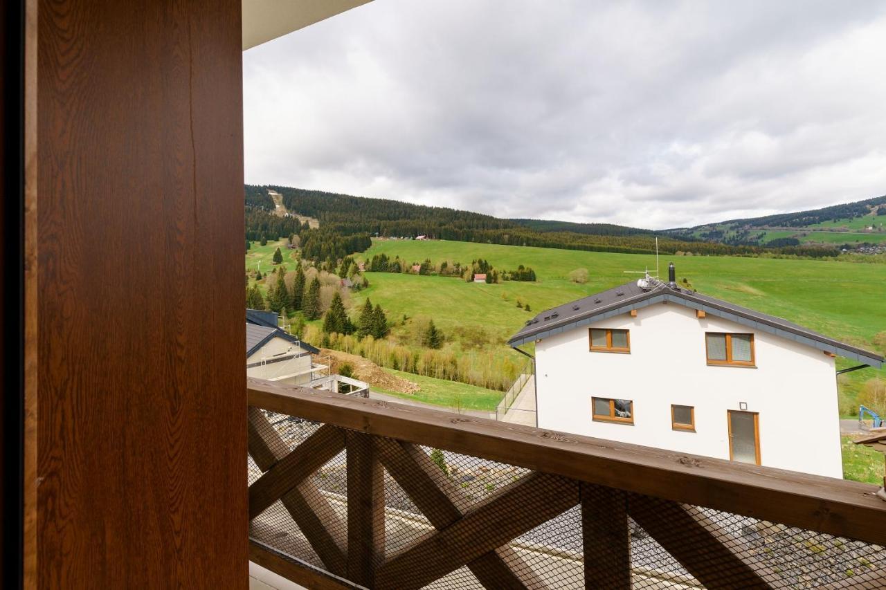 Apartmán Švícárek Loučná pod Klínovcem Exterior foto